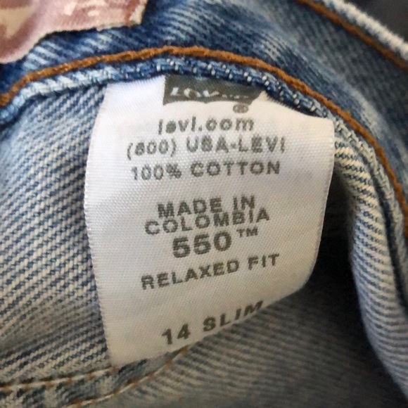 LEVI’S shorts - Picture 3 of 4